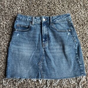 NWOT Wild Fable Denim Skirt, Size 4